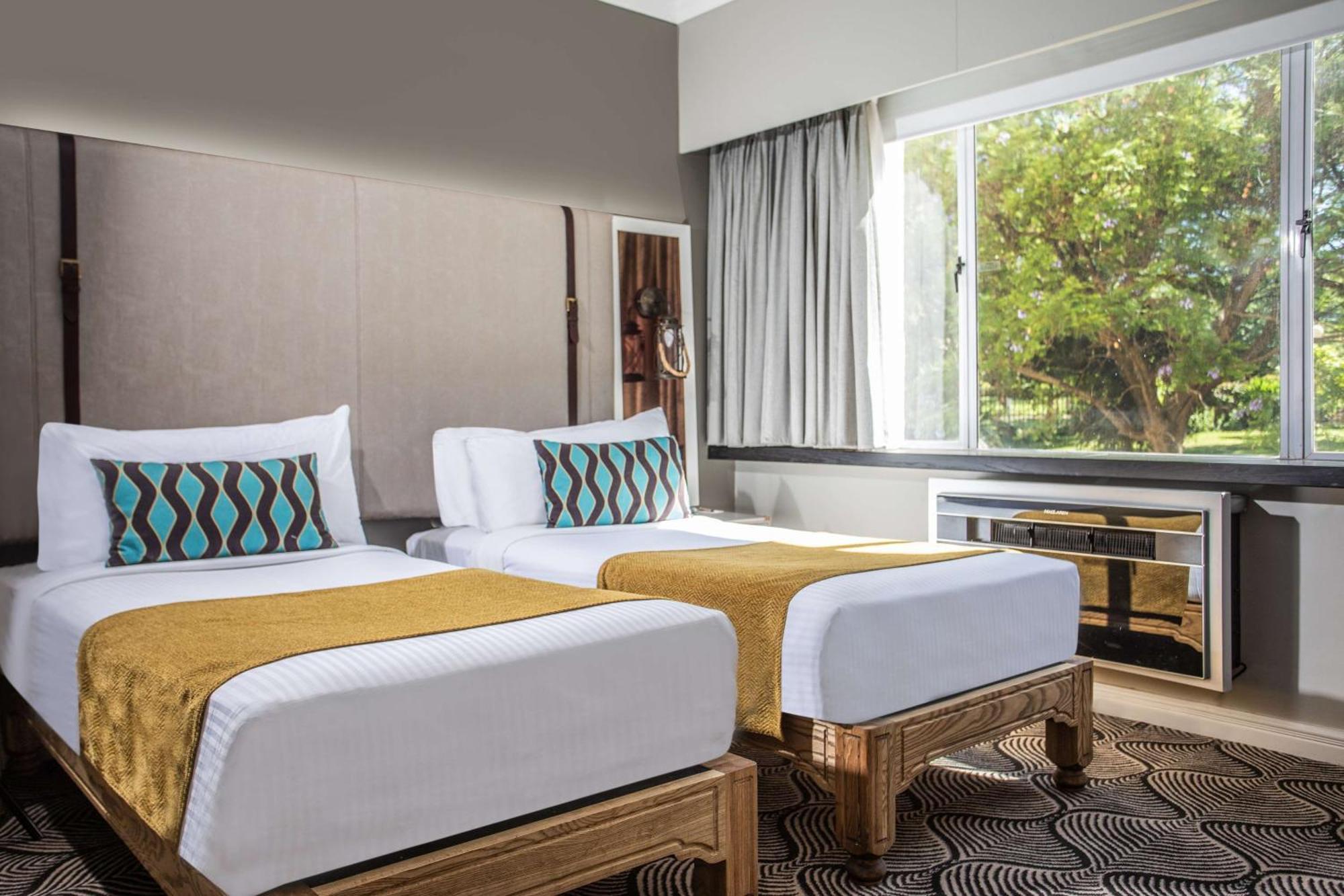 Southern Sun Ridgeway Lusaka Exterior photo