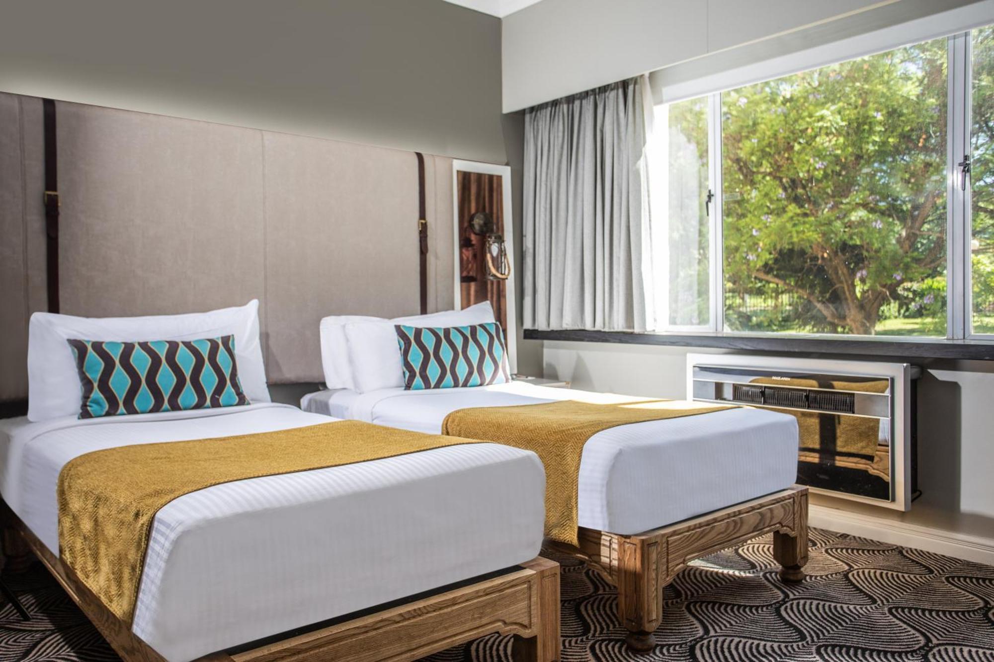 Southern Sun Ridgeway Lusaka Exterior photo