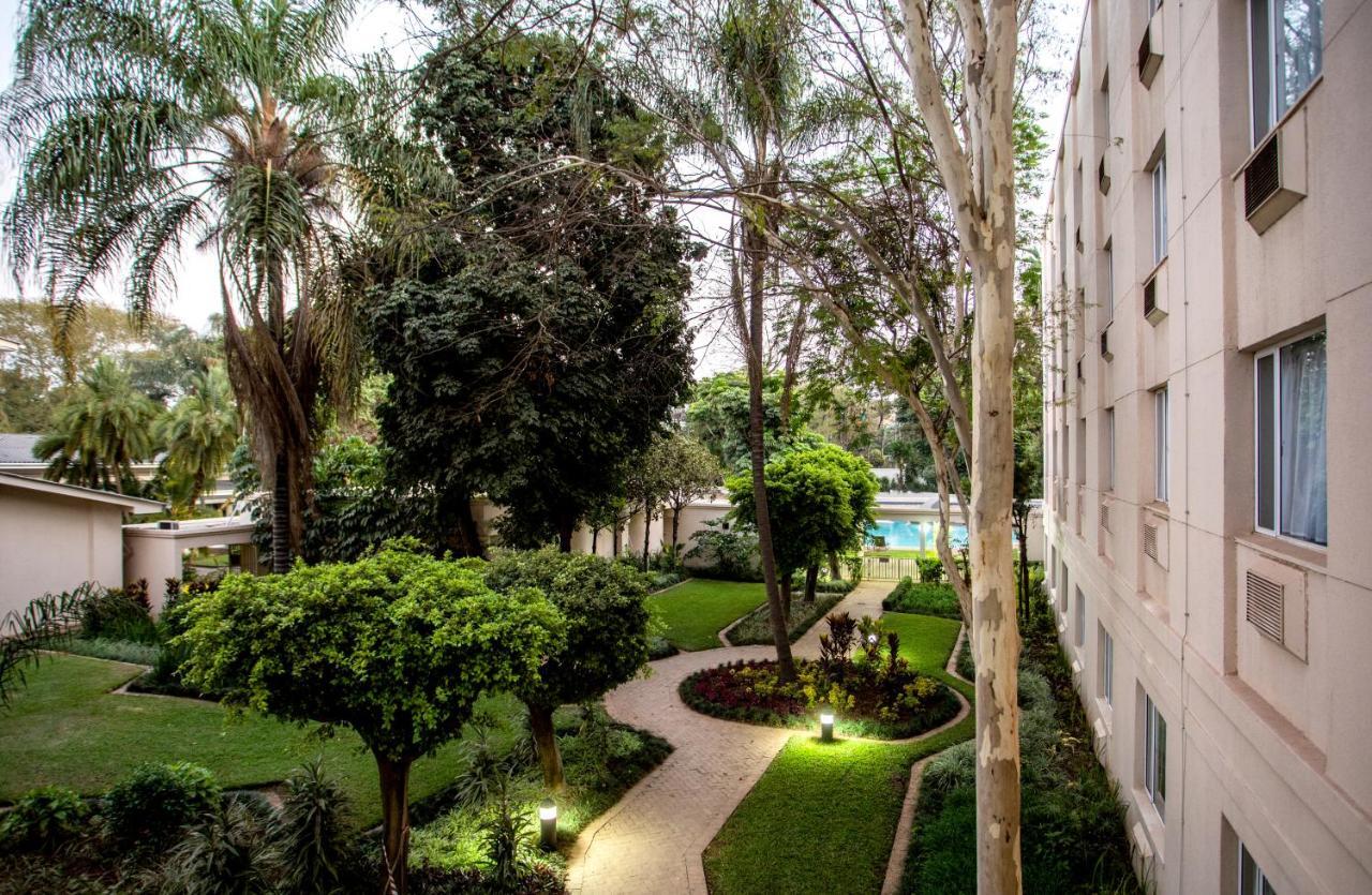 Southern Sun Ridgeway Lusaka Exterior photo